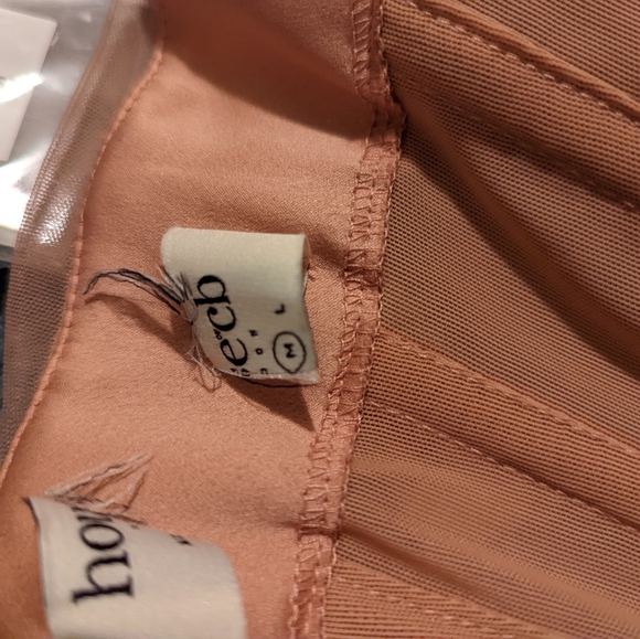 BLUSH STRAPLESS RUCHED MIDI DRESS - Picture 5 of 5